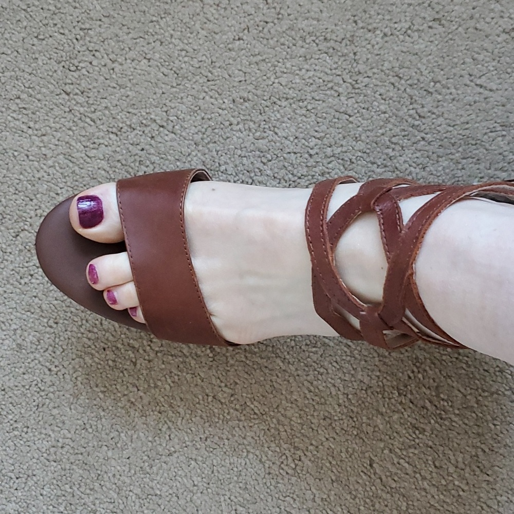 🏵5/$20 Seychelles Heels - Picture 9 of 10